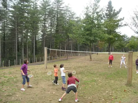 Badminton au parc Ttiki Leku
